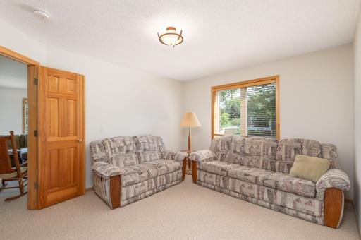 17712 Cascade Drive, Eden Prairie, MN 55347