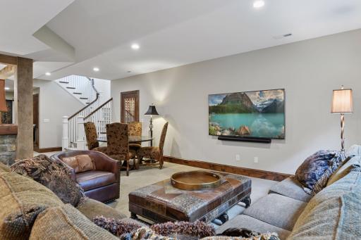 133 Peavey Lane, Wayzata, MN 55391