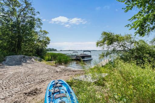 23730 Oak Lake Trail, Erskine, MN 56535