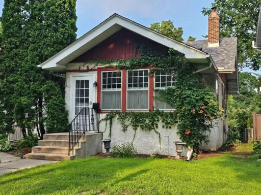 4219 Colfax Avenue S, Minneapolis, MN 55409