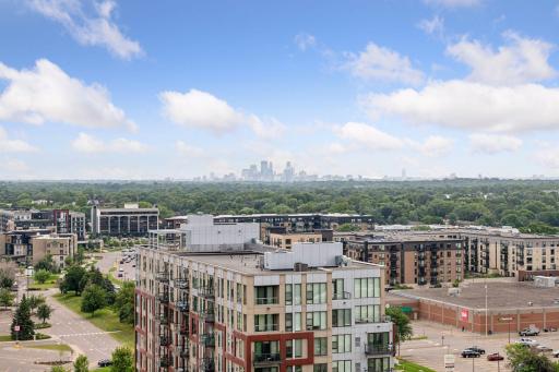 3209 Galleria, 1404, Edina, MN 55435