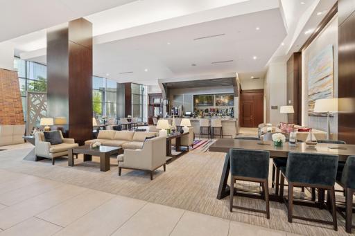 Just an elevator ride from home, the lobby bar and McCormick & Schmickâs make socializing with friends and neighbors effortless.