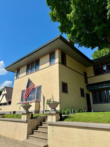 222 S Main Street, Fountain City, WI 54629