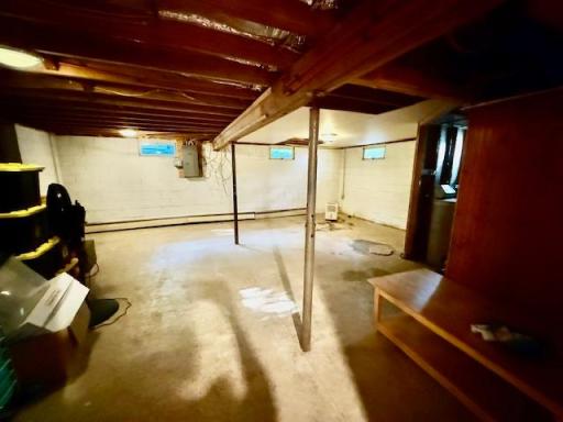 110 Lyndale Street S, Mabel, MN 55954