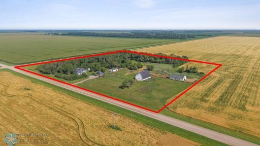 15911 44th Street SE, Davenport, ND 58021
