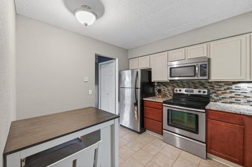 3300 74th Avenue N, Brooklyn Park, MN 55443