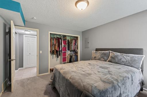 3300 74th Avenue N, Brooklyn Park, MN 55443