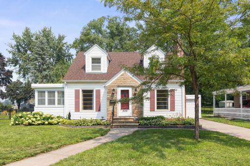 505 1st Street NE, Buffalo, MN 55313