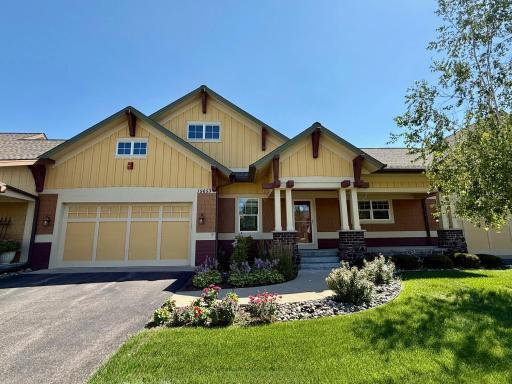 15653 Cobblestone Lake Parkway, Apple Valley, MN 55124