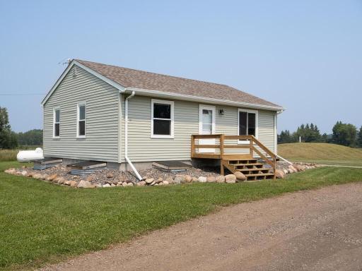 1236 Legend St Mora MN 55051 USA-001-021-Exterior Front-MLS_Size.jpg