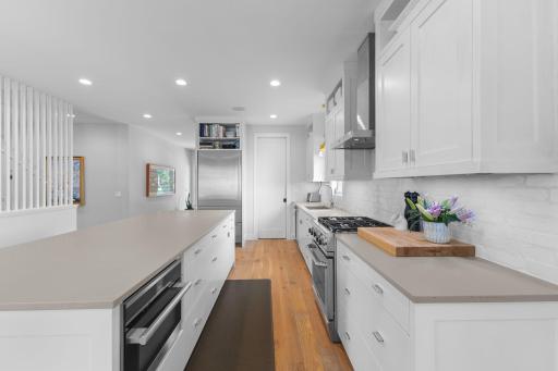 5921 Fairfax Avenue, Minneapolis, MN 55424
