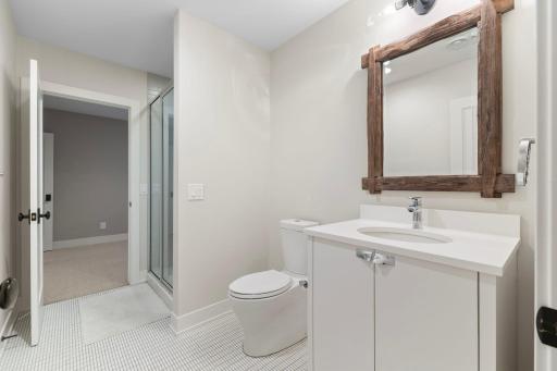 5921 Fairfax Avenue, Minneapolis, MN 55424