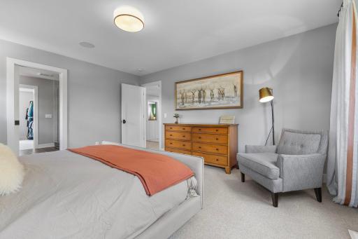 5921 Fairfax Avenue, Minneapolis, MN 55424