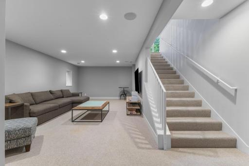 5921 Fairfax Avenue, Minneapolis, MN 55424