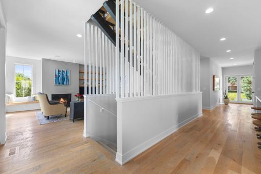 5921 Fairfax Avenue, Minneapolis, MN 55424