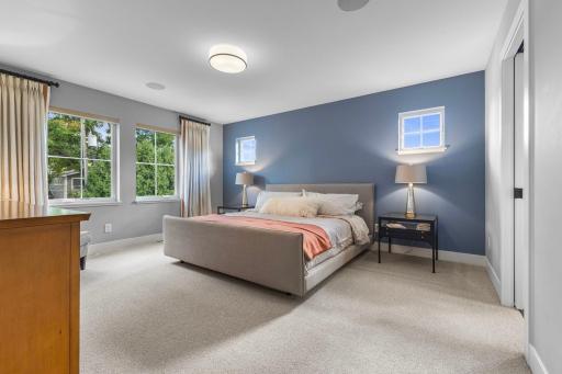5921 Fairfax Avenue, Minneapolis, MN 55424