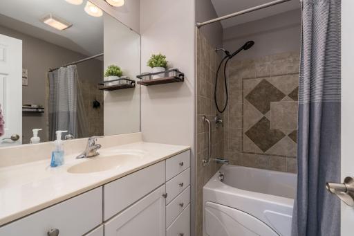 129 Lynx Lane, Mankato, MN 56001