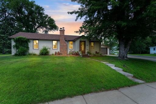 326 4th Avenue NE, Cambridge, MN 55008