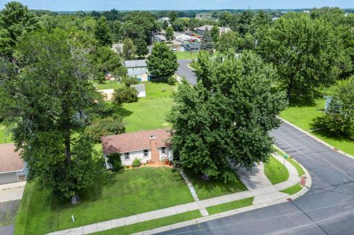 326 4th Avenue NE, Cambridge, MN 55008