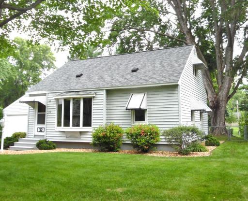 32 Center Road, Circle Pines, MN 55014