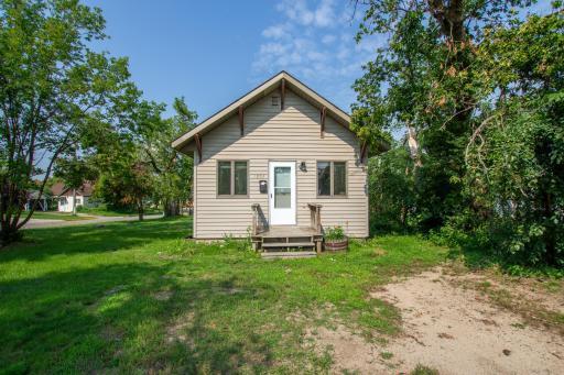 1203 America Avenue NW, Bemidji, MN 56601