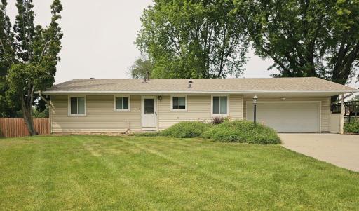 Welcome to 1087 Whitney Drive of Apple Valley. Professional photos coming soon!