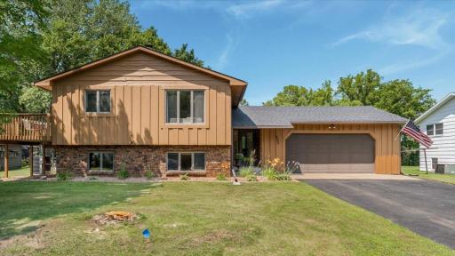 205 Dolphin Avenue SE, Avon, MN 56310