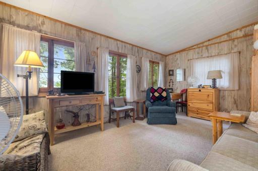 4252 Nod A Way Drive, Nisswa, MN 56468