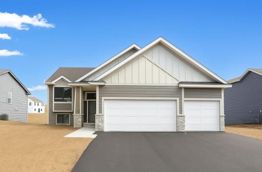 17750 Empire Trail, Lakeville, MN 55044