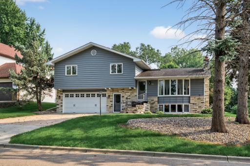 1439 7th Street SW, New Brighton, MN 55112