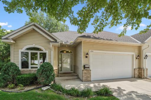4354 Priorwood Street SE, Prior Lake, MN 55372