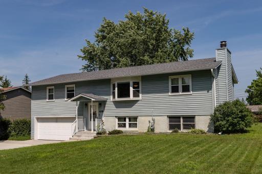 408 6th Avenue NW, Dodge Center, MN 55927