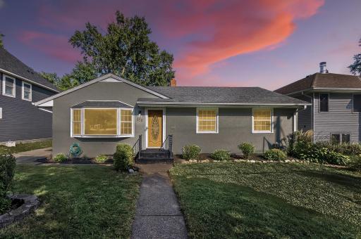 908 Bellows Street, West Saint Paul, MN 55118