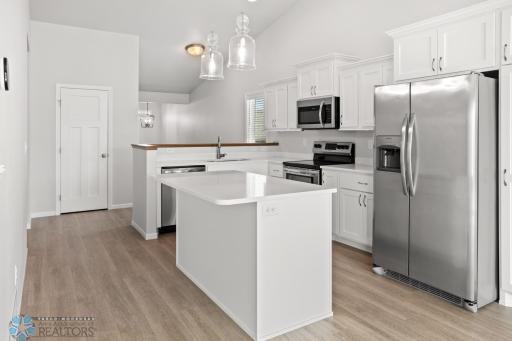 1520 67th Avenue S, Fargo, ND 58104