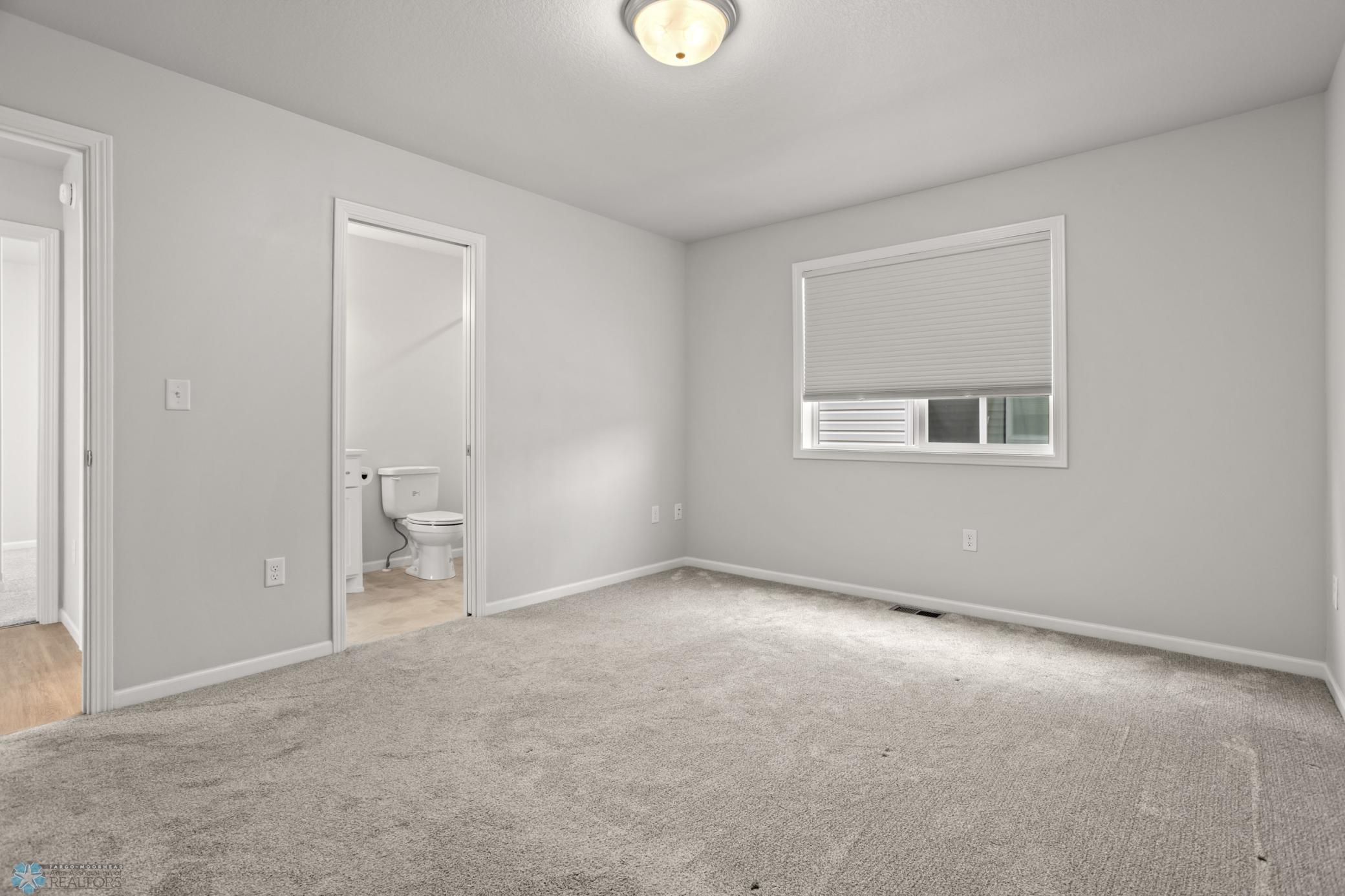 921A8129.jpg