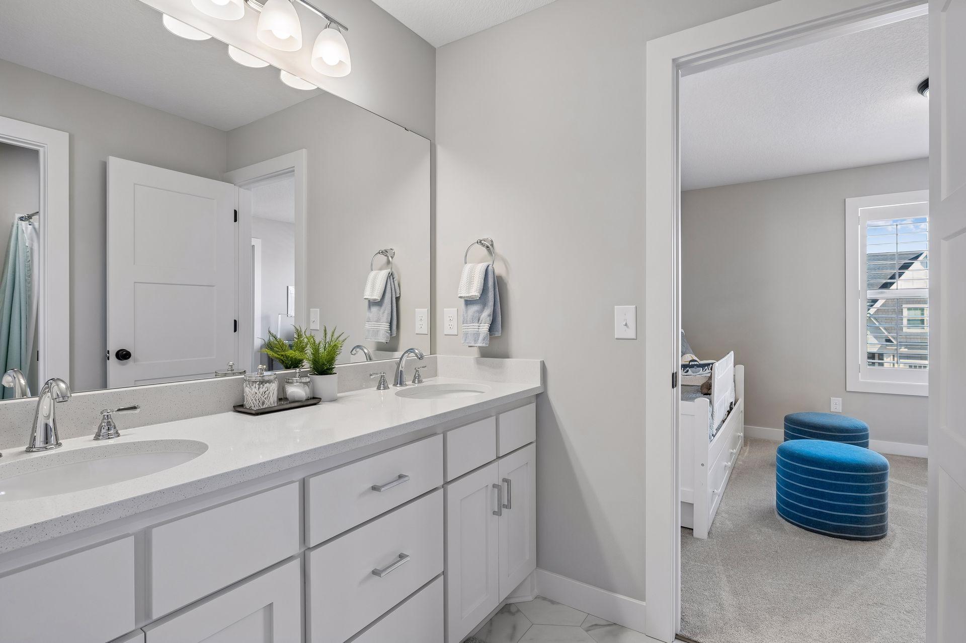 Jack & Jill bathroom adjacent bedrooms 3 & 4