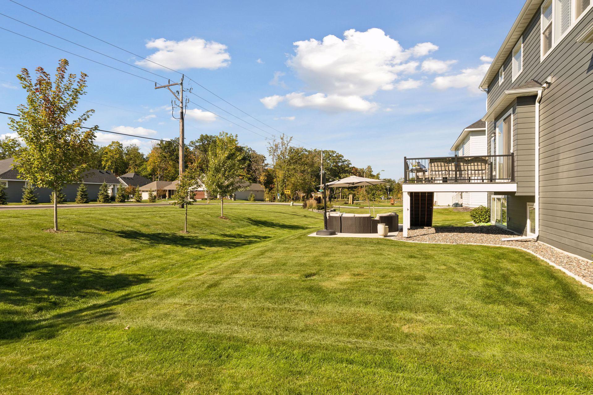 4685 Garland Lane North - Spacecrafting - 0008.jpg