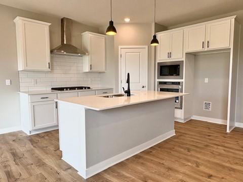 Welcome home to the Henry floor plan at 13347 Applewood Trail! Check out this gourmet kitchen! Model photo. Not actual home.