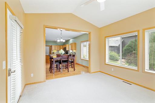 17985 Strawberry Court, Eden Prairie, MN 55347