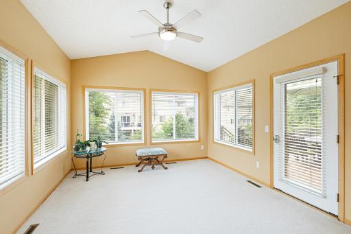 17985 Strawberry Court, Eden Prairie, MN 55347