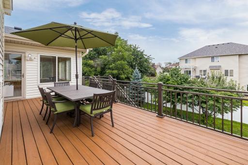 17985 Strawberry Court, Eden Prairie, MN 55347