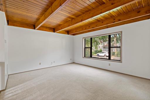 110 Winnipeg Avenue, Saint Paul, MN 55117
