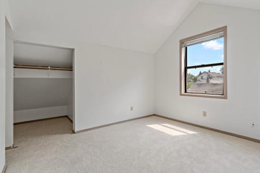 110 Winnipeg Avenue, Saint Paul, MN 55117