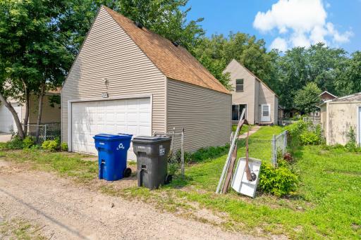 110 Winnipeg Avenue, Saint Paul, MN 55117