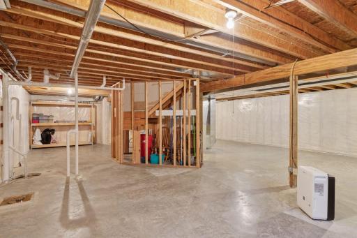 2730 Colleen Street NE, Rochester, MN 55906