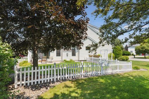 2730 Colleen Street NE, Rochester, MN 55906