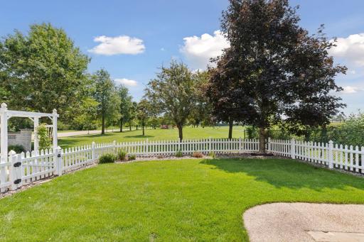 2730 Colleen Street NE, Rochester, MN 55906