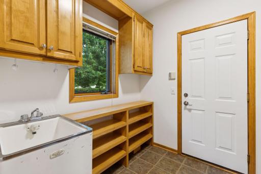 18034 Tamarack Drive, Minnetonka, MN 55345