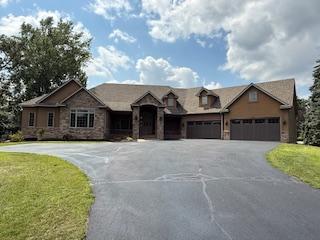 15506 Loop Road S, Burnsville, MN 55306