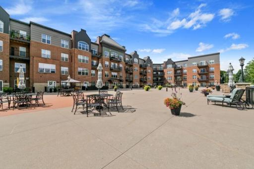 1800 Graham Avenue, 416, Saint Paul, MN 55116